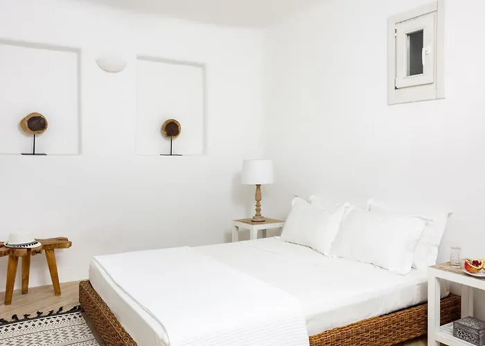 Agl Luxury * بلاتيس يالوس