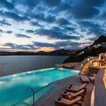 Agl Luxury Vila