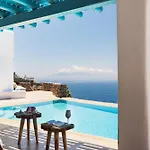 Agl Luxury Vila *